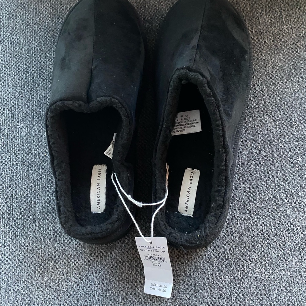 NWT American Eagle Outfitters Men's Black Mules size Medium
